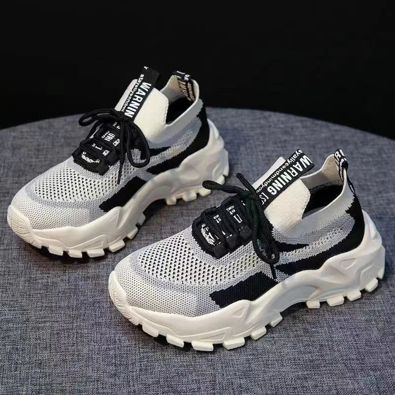 New spring and autumn ladies flying woven breathable sports shoes simple and comfortable platform daddy shoes casual shoes