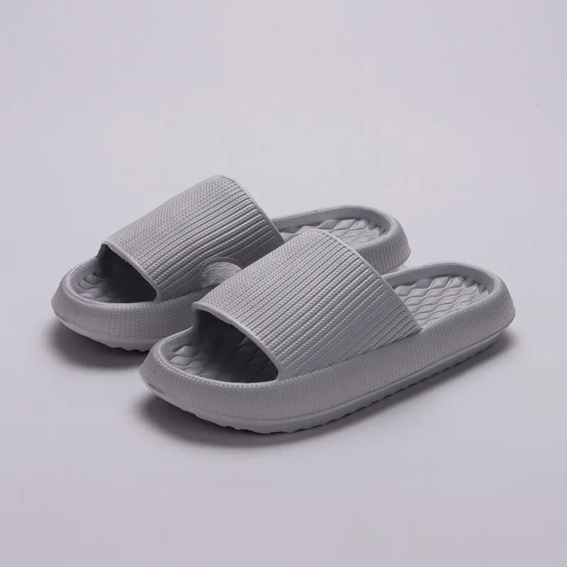 4cm Non-slip Soft Cloud Slippers Women Soft Eva Thicken Platform Slides Woman Couple Bathroom Home Flip Flops Summer Multi-color